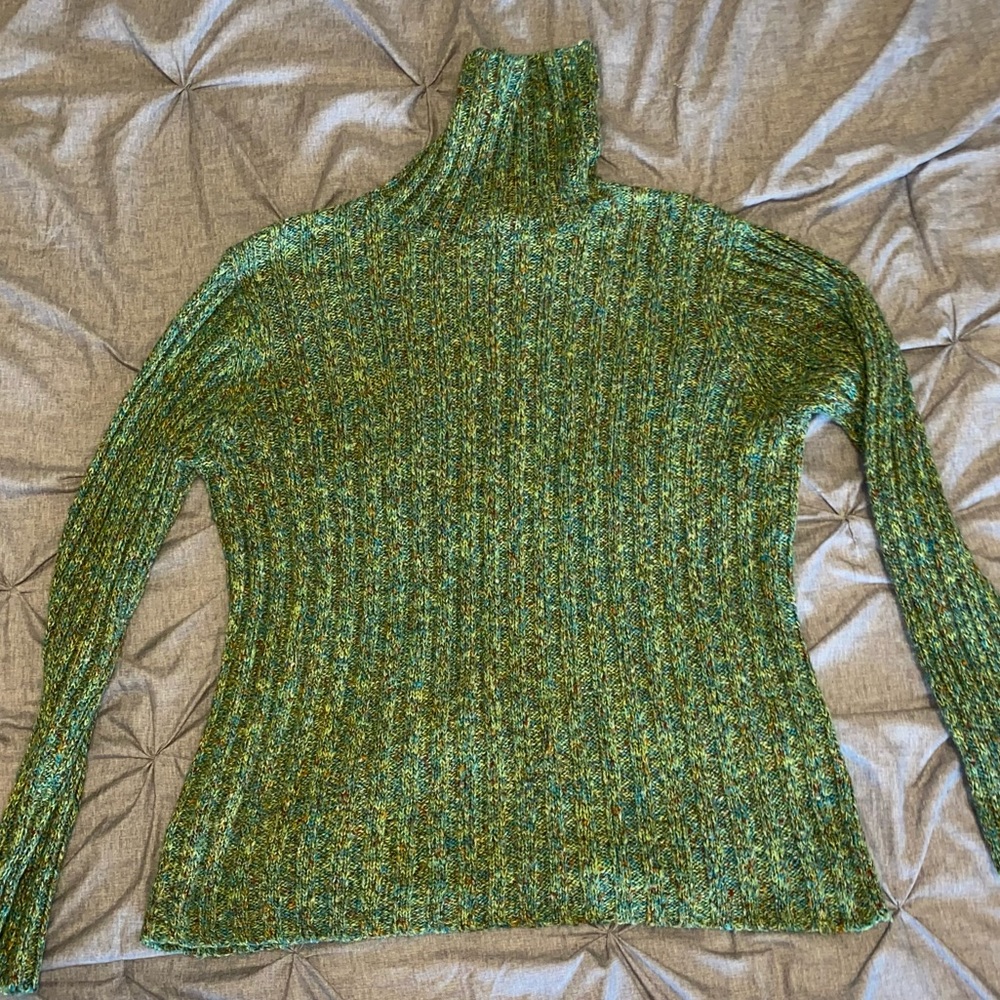Womens multicolor green turtleneck sweater